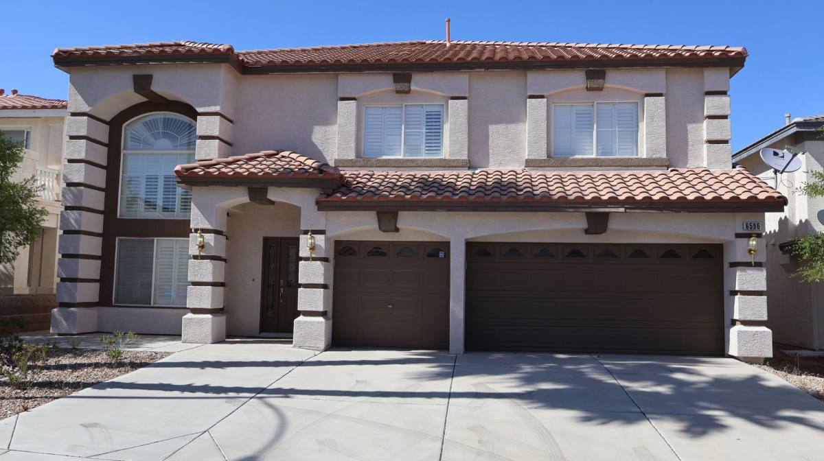 House for rent at 6596 Shadow Cove Ave, Las Vegas, NV 89139