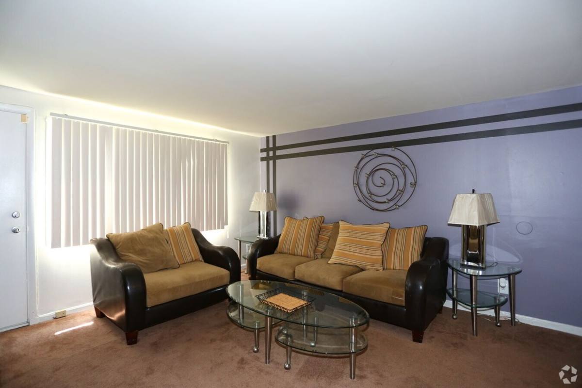 Townhouse for rent at 2821 Mathews St, Baltimore, MD 21218