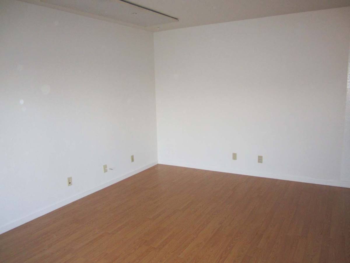 Apartment for rent at 15265 La Alameda Dr, Morgan Hill, CA 95037