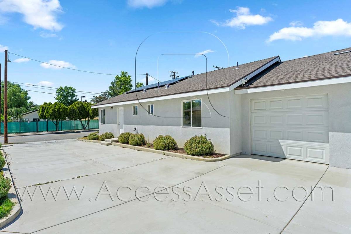 Apartment for rent at 108 S Lindsay St, Lake Elsinore, CA 92530