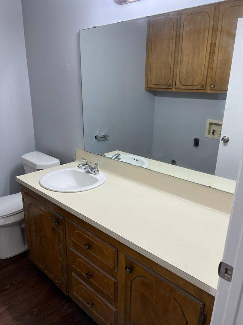 Apartment for rent at 1718-1721 Clearwood, Longview, TX 75604