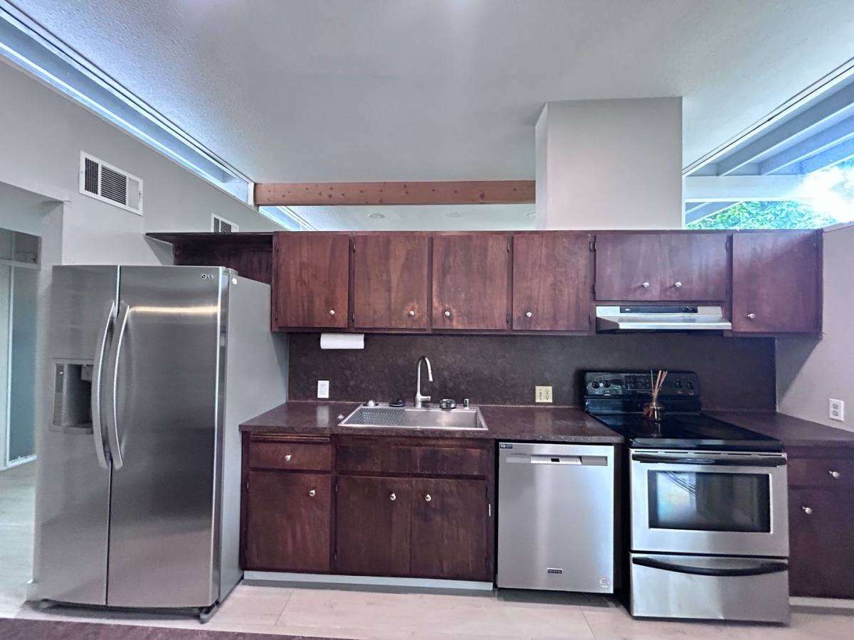 House for rent at 7644 Down Way, Citrus Heights, CA 95610