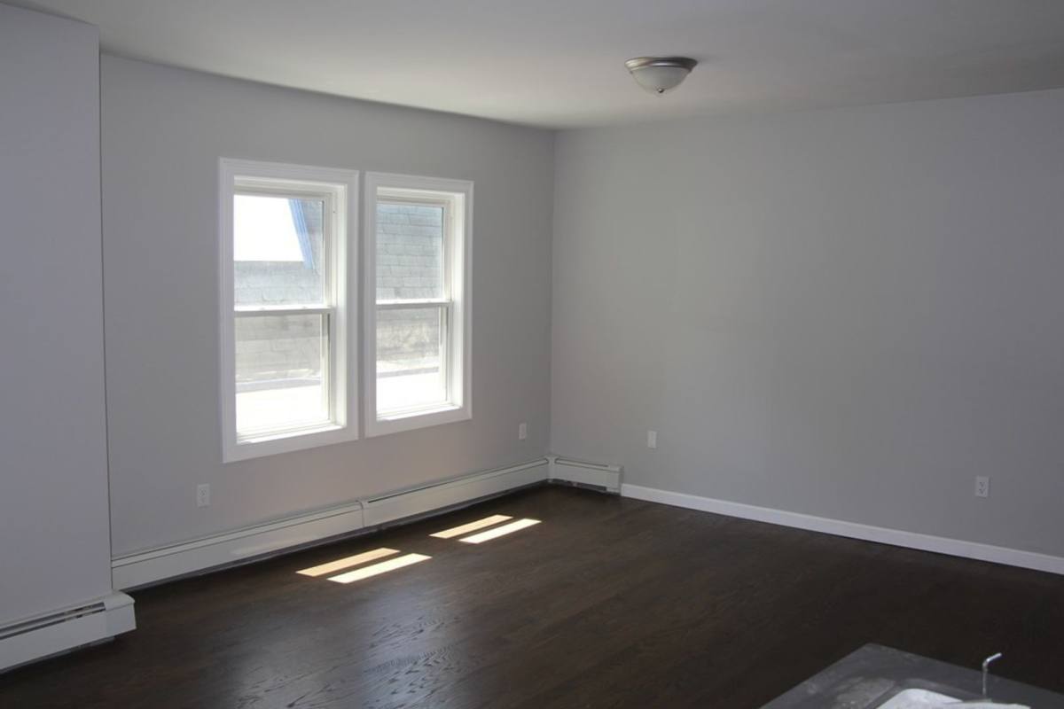 Apartment for rent at 17 Middleton, Dorchester Center, MA 02124