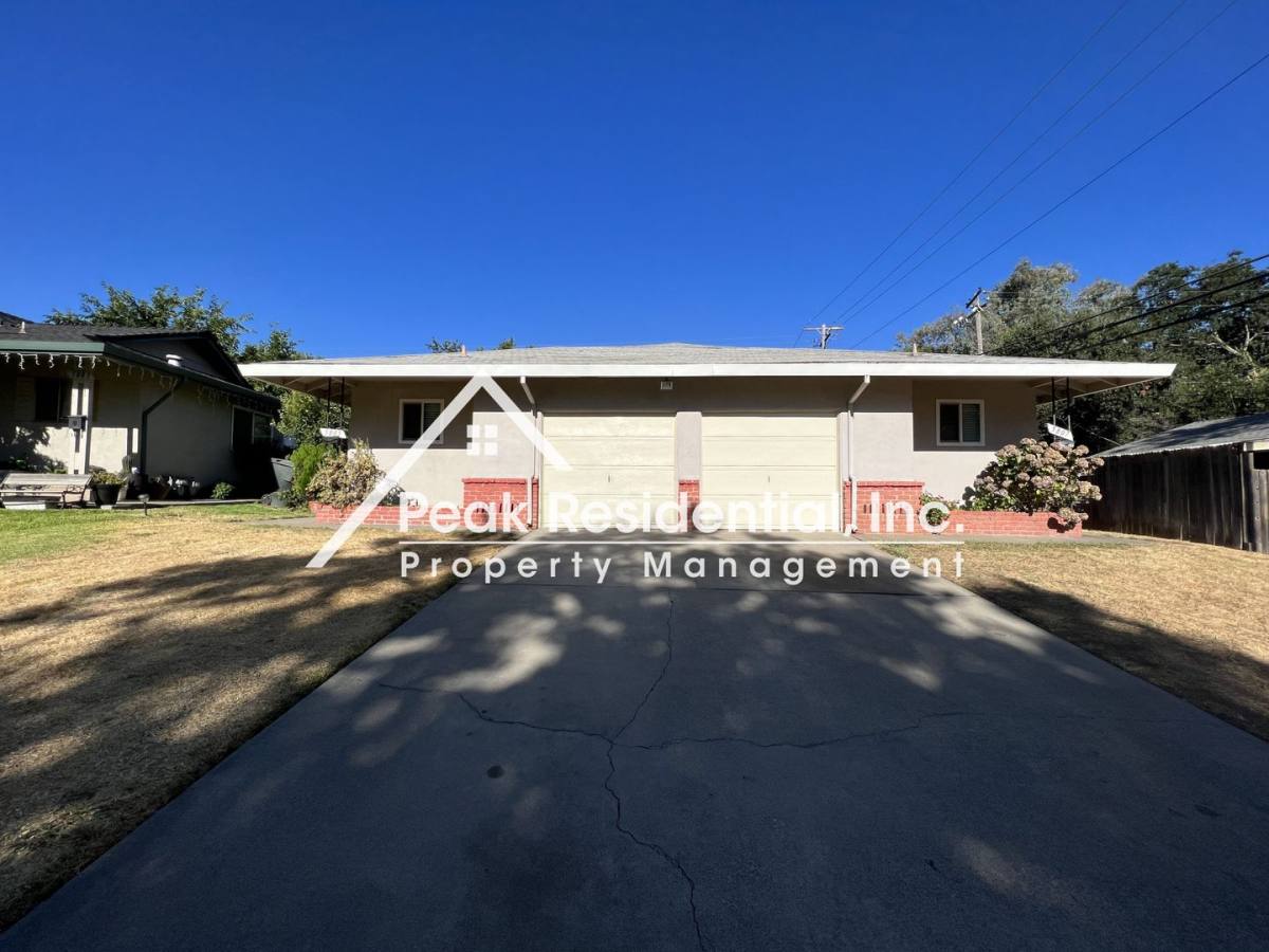 House for rent at 5807 Woodleigh Dr, Carmichael, CA 95608