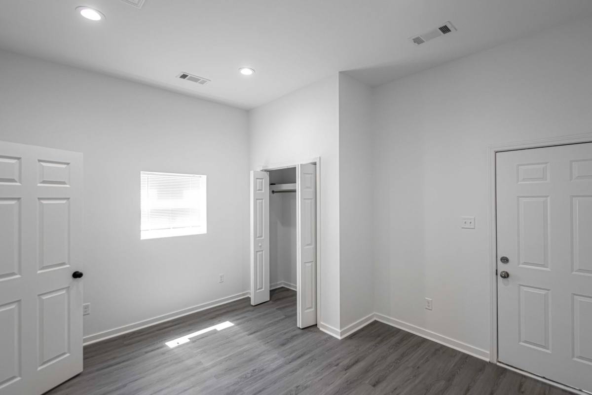 Apartment for rent at 214 S Park St, Little Rock, AR 72205