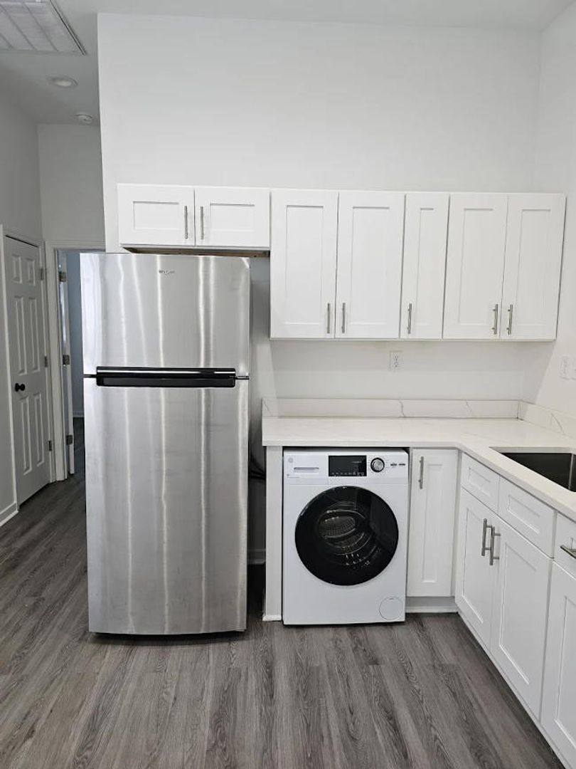 Apartment for rent at 214 S Park St, Little Rock, AR 72205