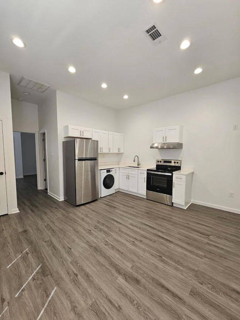 Apartment for rent at 214 S Park St, Little Rock, AR 72205