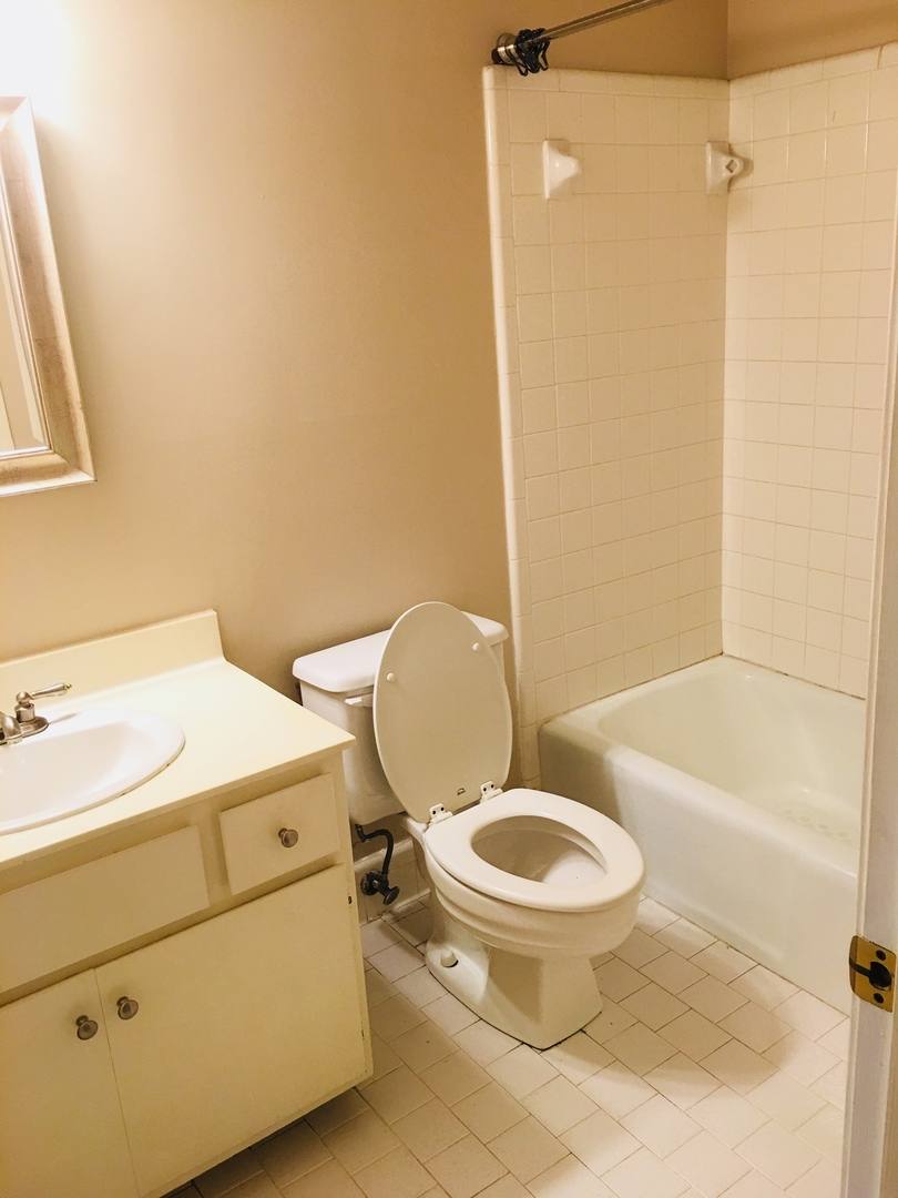 Condo for rent at 213 Hillsboro Place, Nashville, TN 37215