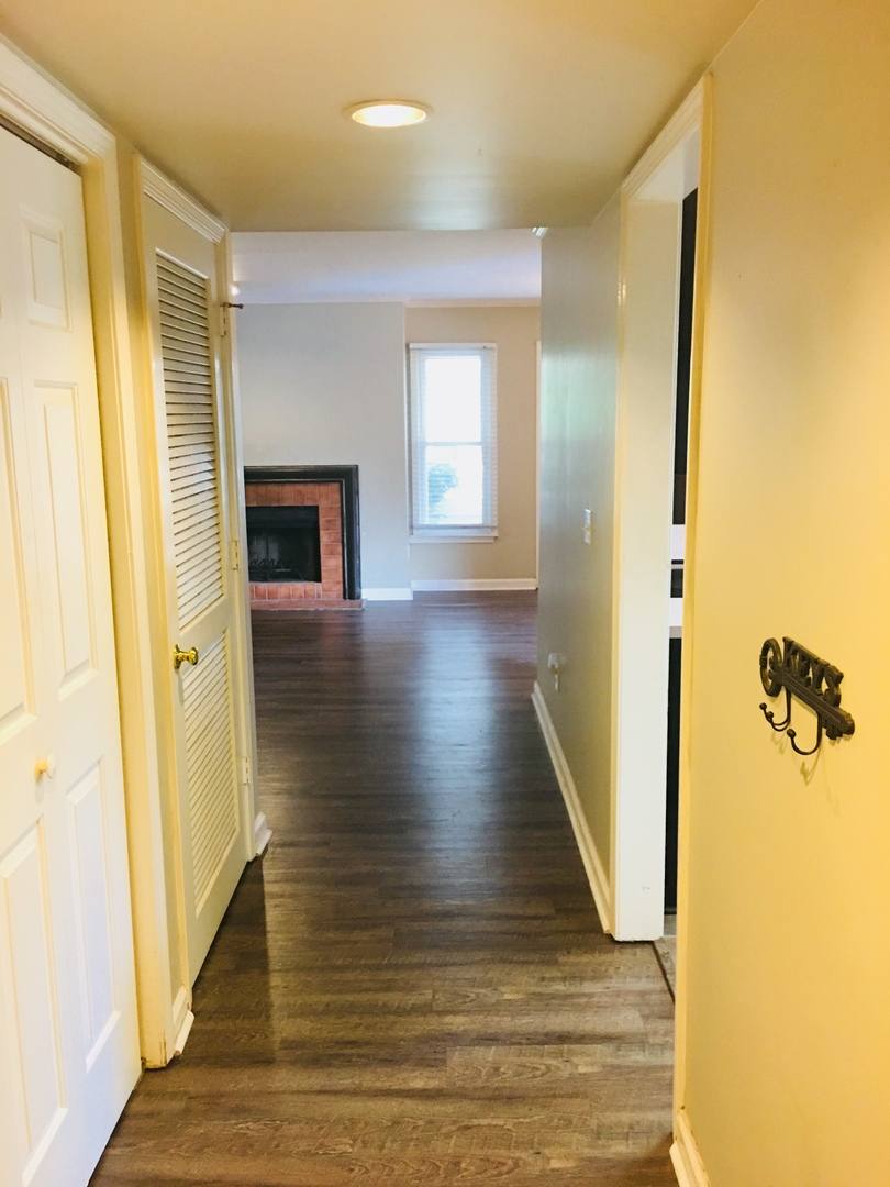 Condo for rent at 213 Hillsboro Place, Nashville, TN 37215