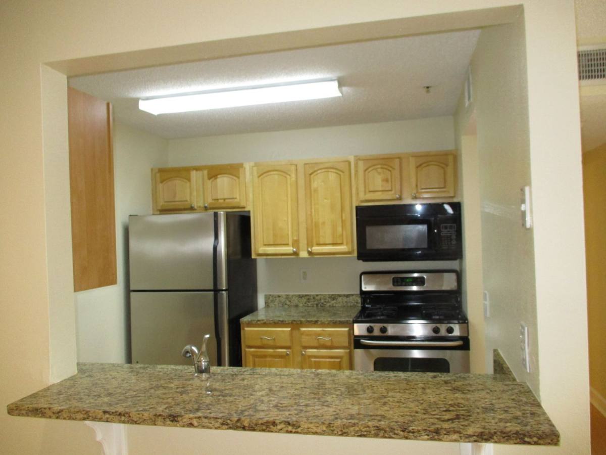 Condo for rent at 2065 Dixie Belle Dr, Orlando, FL 32812