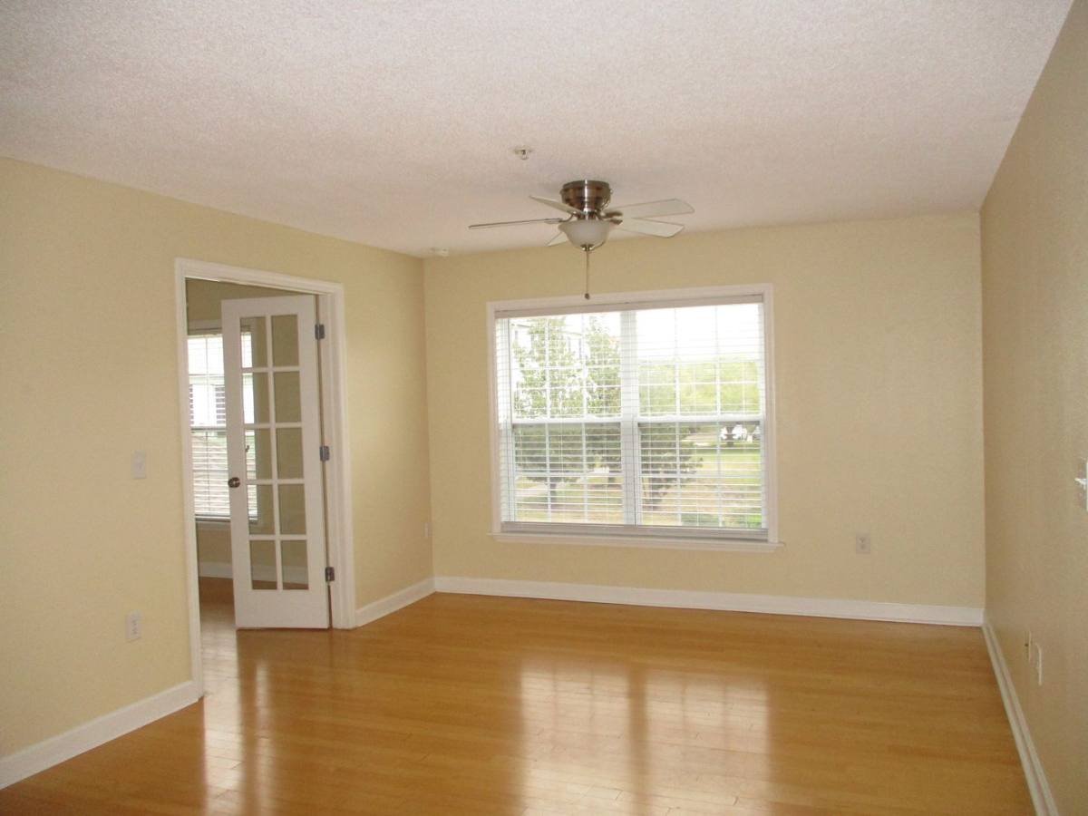 Condo for rent at 2065 Dixie Belle Dr, Orlando, FL 32812