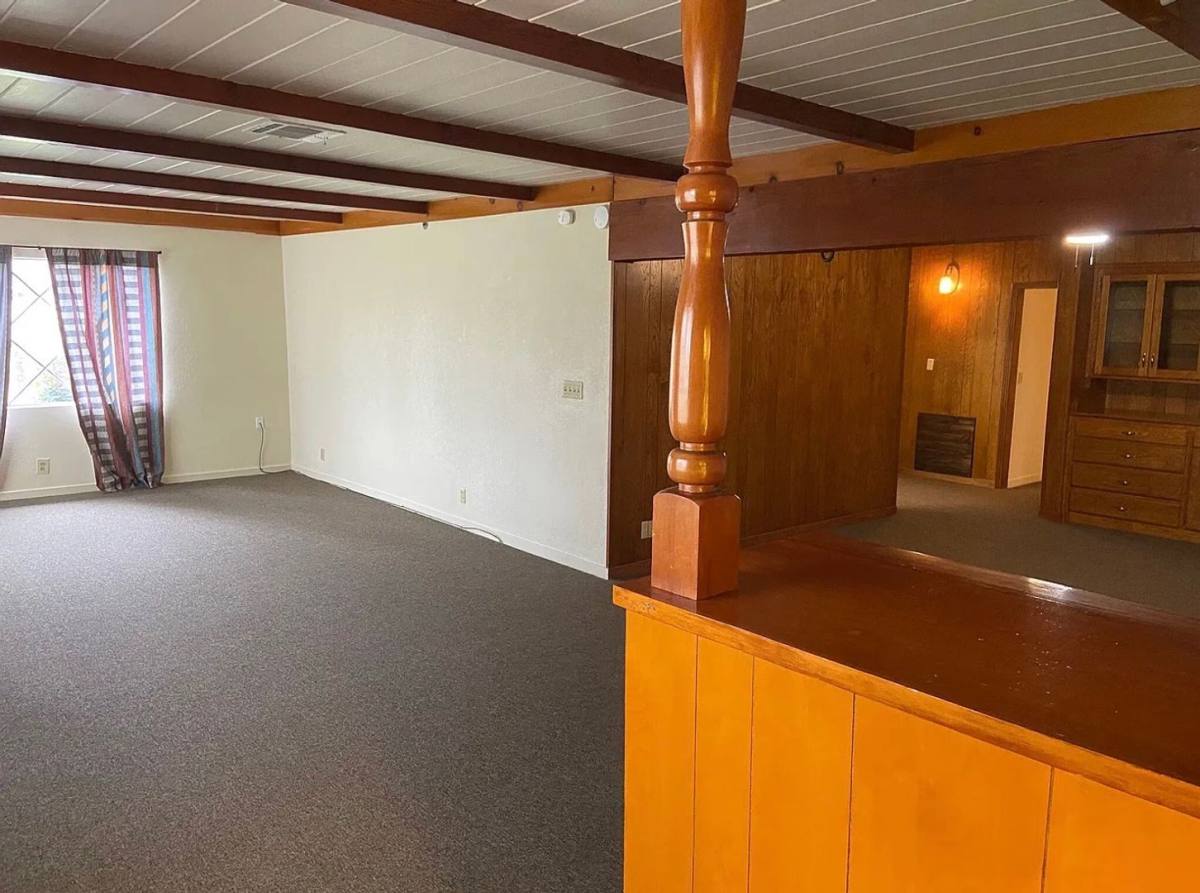 House for rent at 825 Mathew St, Porterville, CA 93257