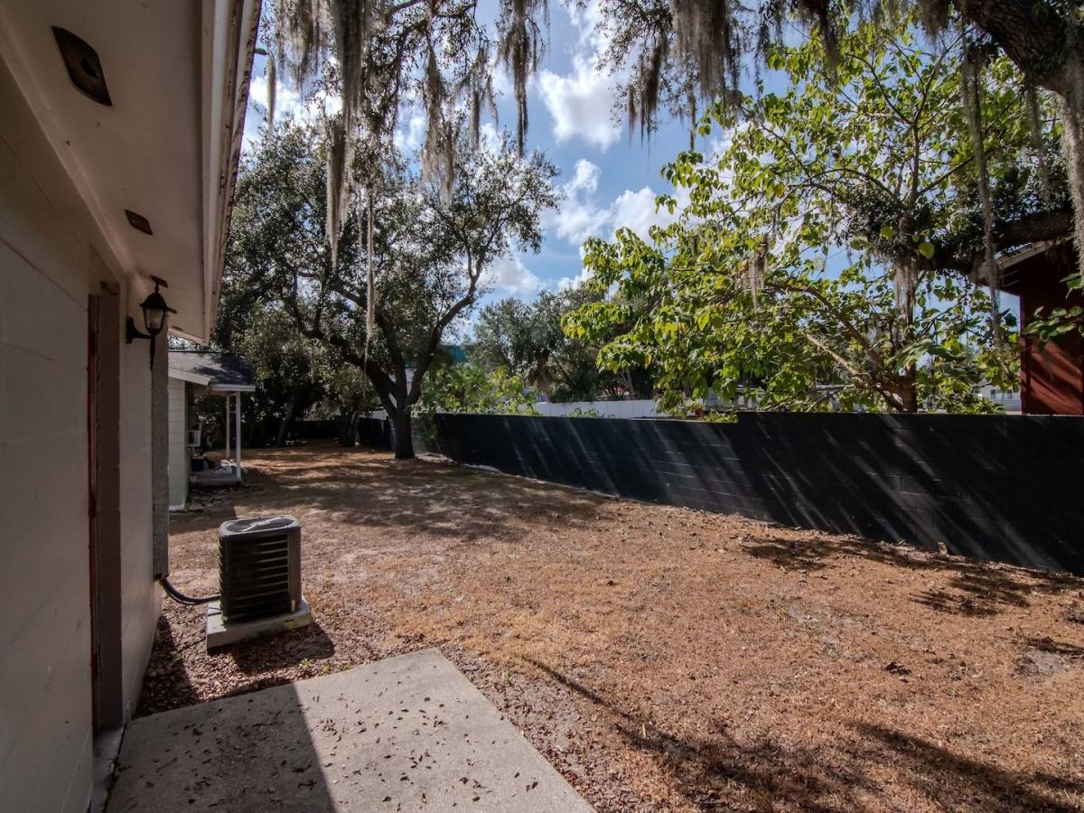 House for rent at 104 Karde Lane, Brandon, FL 33510