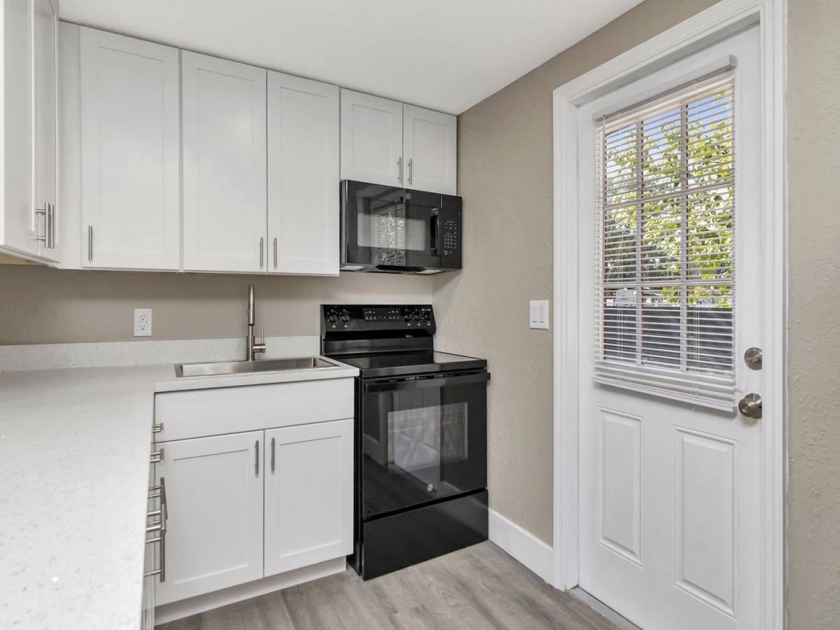 House for rent at 104 Karde Lane, Brandon, FL 33510