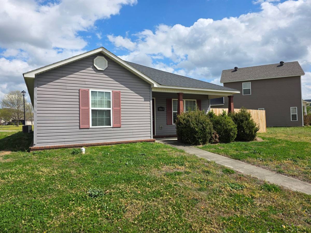 House for rent at 1164 Oxbow Way, Fayetteville, AR 72704