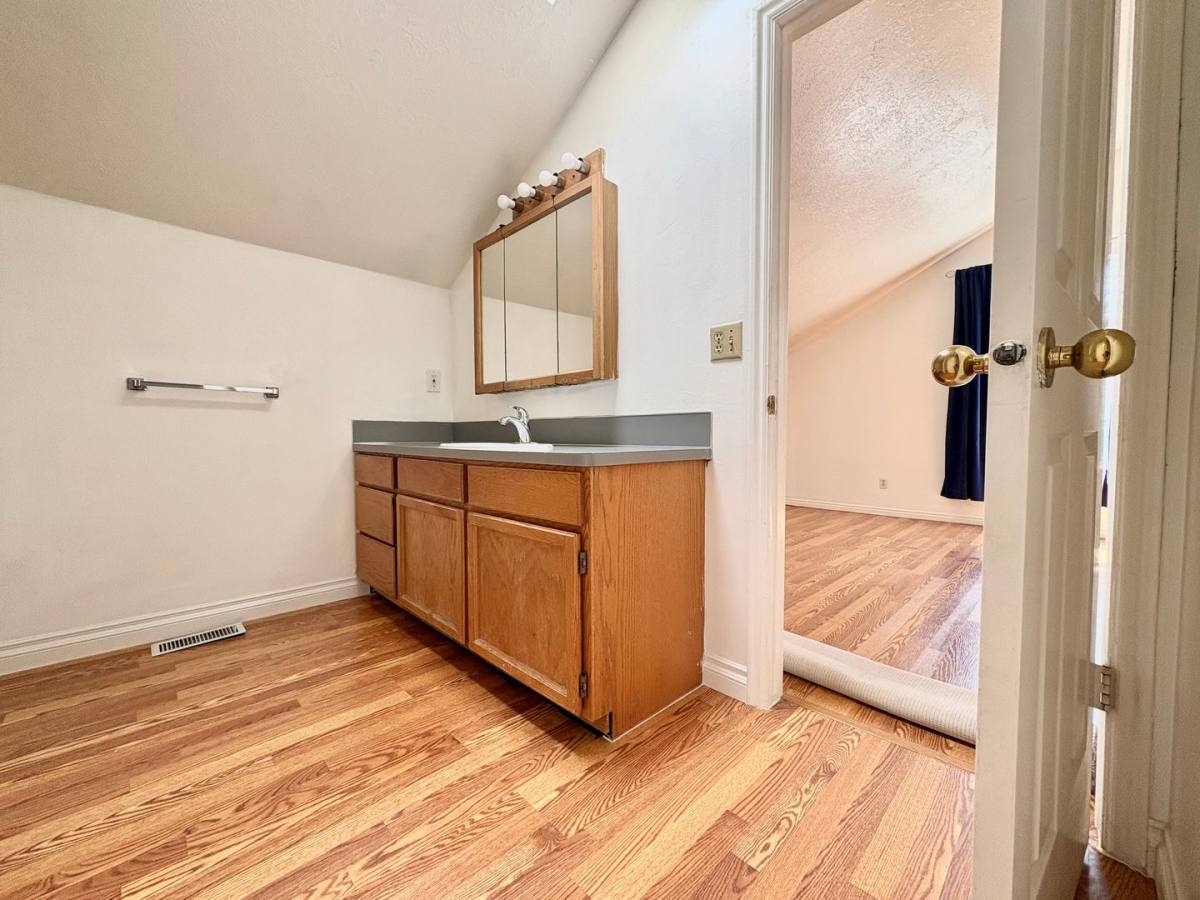 Townhouse for rent at 1091-1099 Shepard Lane, Farmington, UT 84025