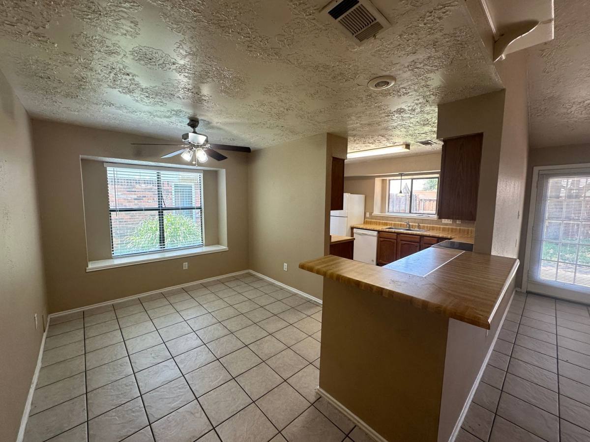 House for rent at 4045 Cavalry Dr, Plano, TX 75023