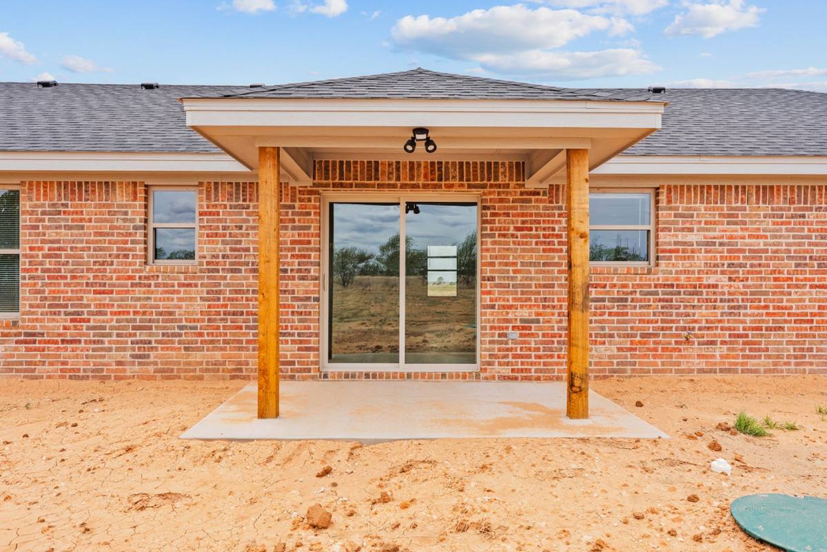 House for rent at 14918 N Cr, Shallowater, TX 79363
