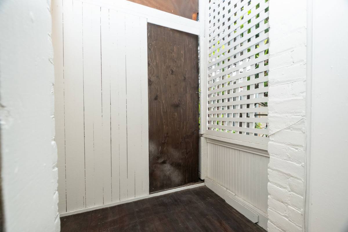 Apartment for rent at 833 NE Schuyler St, Portland, OR 97212