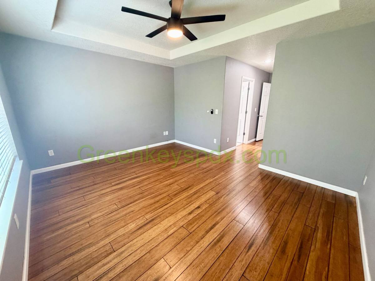 House for rent at 936 SE Elina Ave, Hillsboro, OR 97123