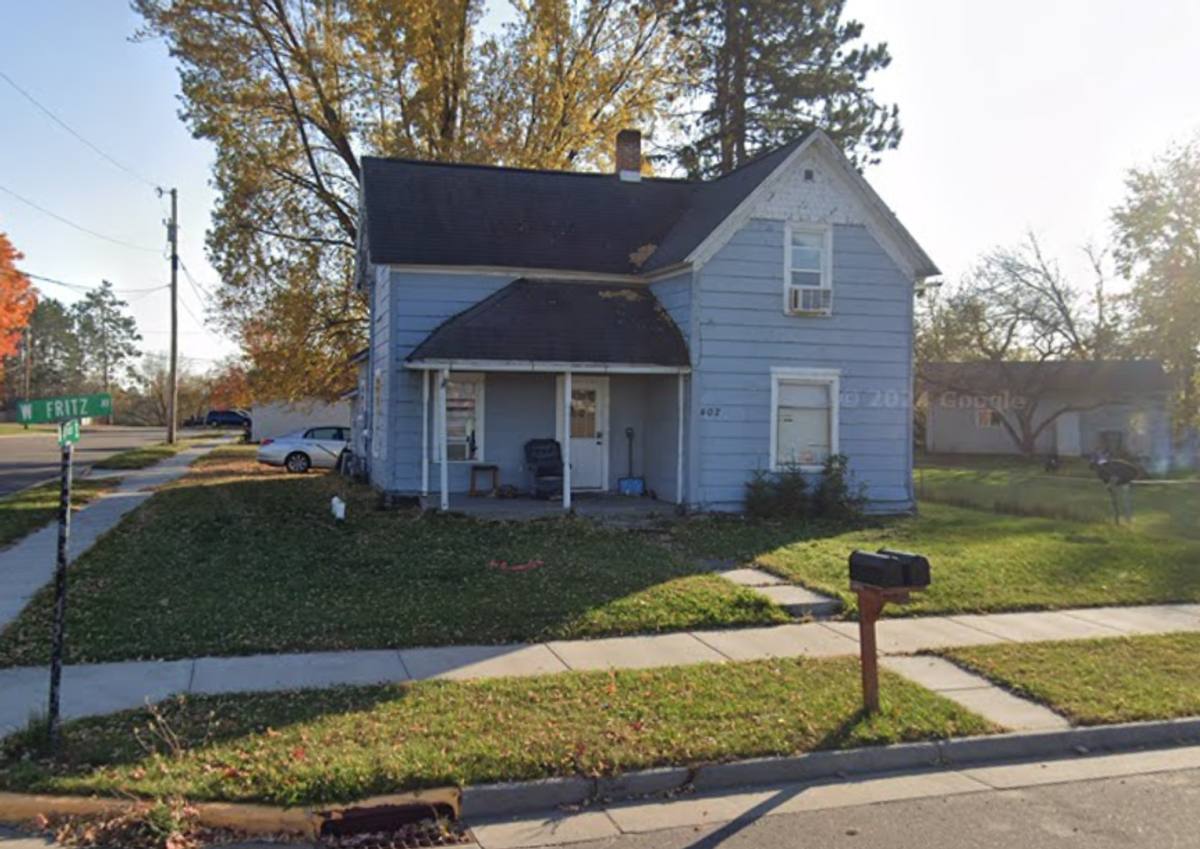 Apartment for rent at 402 W Fritz Ave, Ladysmith, WI 54848