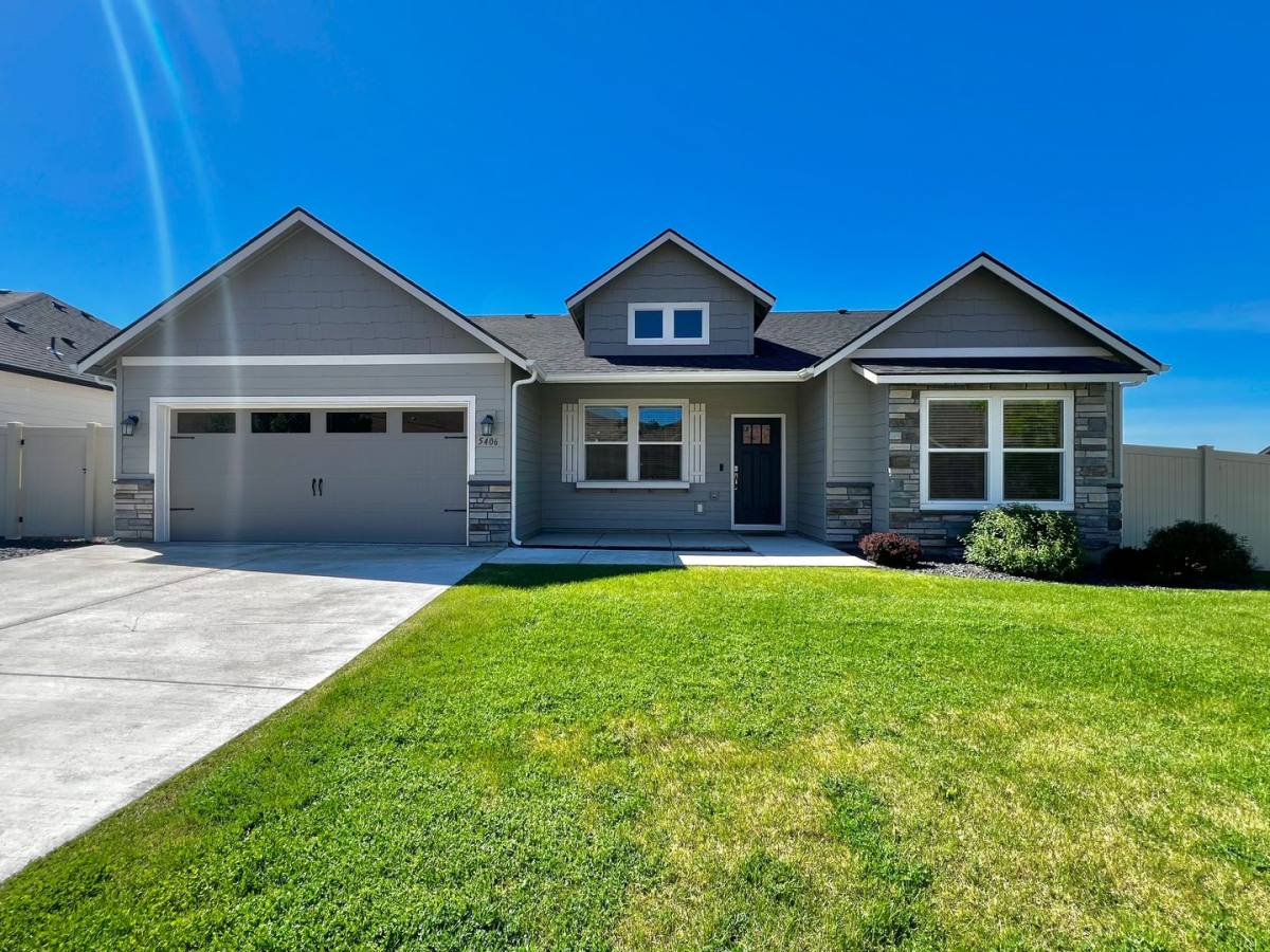 House for rent at 5406 Wildrye Loop, Yakima, WA 98901
