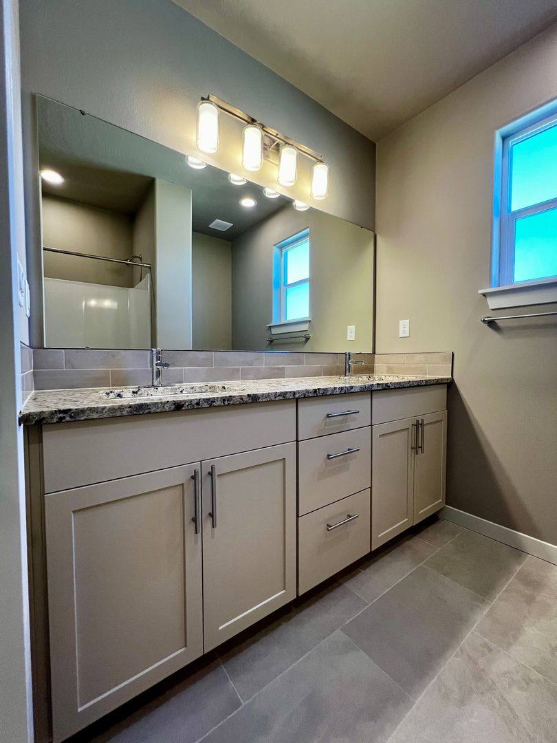 House for rent at 5406 Wildrye Loop, Yakima, WA 98901