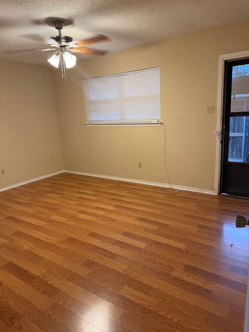 Townhouse for rent at 834 N 62nd St, Waco, TX 76710