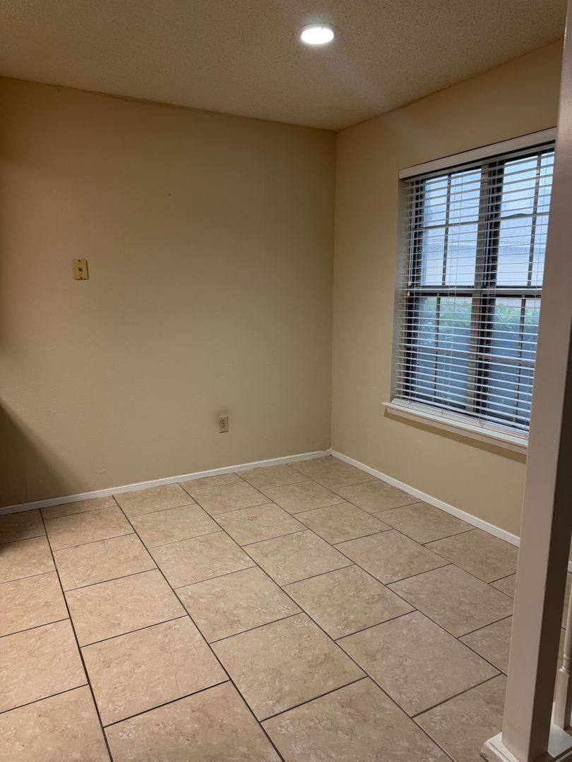 Townhouse for rent at 834 N 62nd St, Waco, TX 76710
