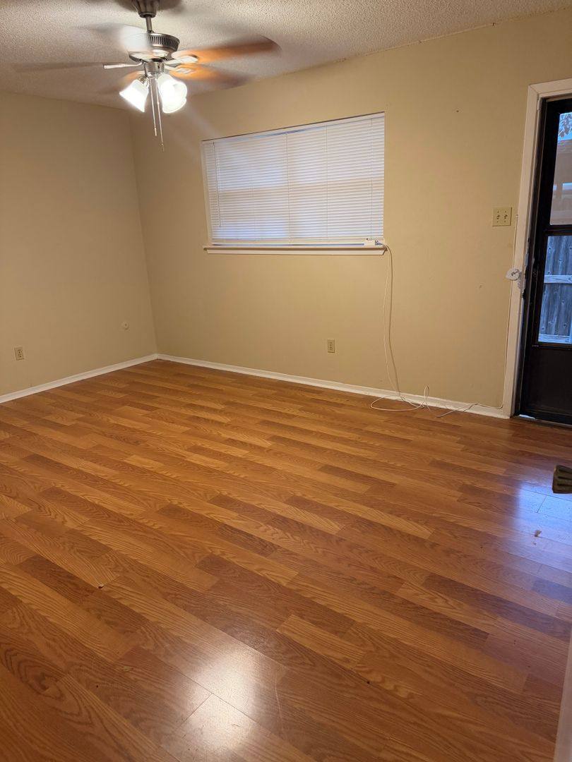 Townhouse for rent at 834 N 62nd St, Waco, TX 76710