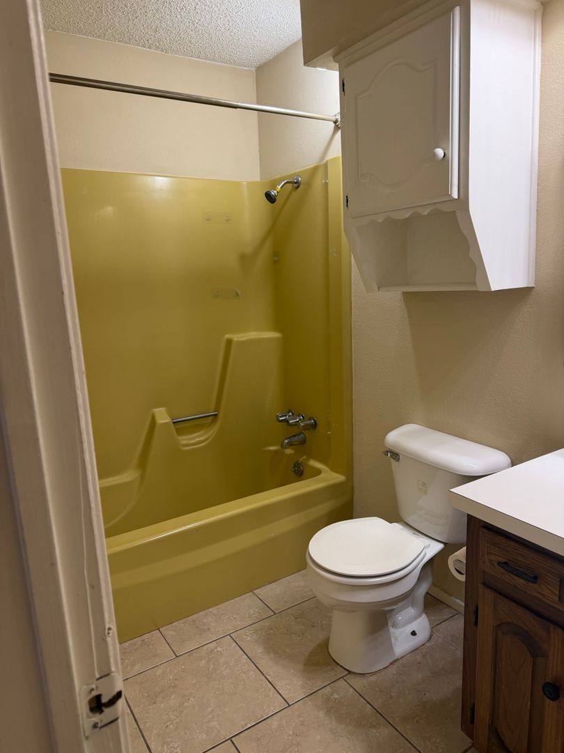 Townhouse for rent at 834 N 62nd St, Waco, TX 76710