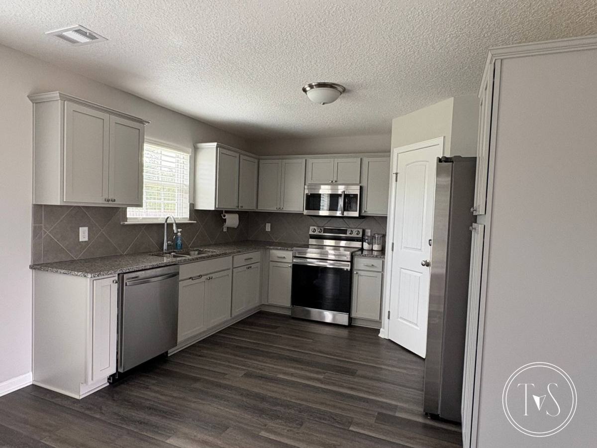 House for rent at 38 Sunflower Circle NE, Ludowici, GA 31316