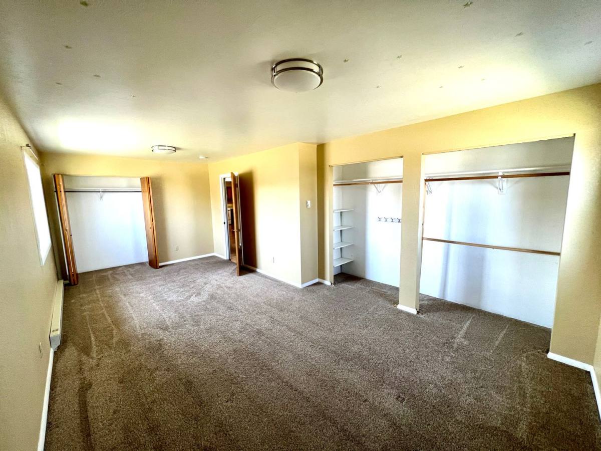House for rent at 1401 Waukesha Ave, Helena, MT 59601