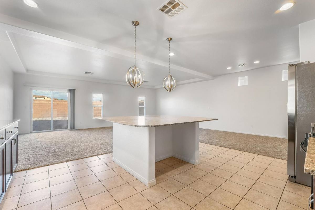 House for rent at 5986 Azzura Palms Ave, Las Vegas, NV 89139