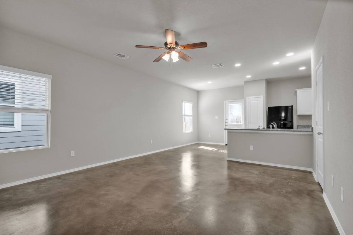 Townhouse for rent at 9910 Hazy Bend, San Antonio, TX 78233