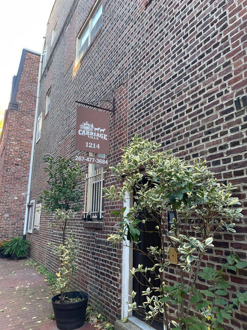 Apartment for rent at 1214 Waverly Walkway, Philadelphia, PA 19147