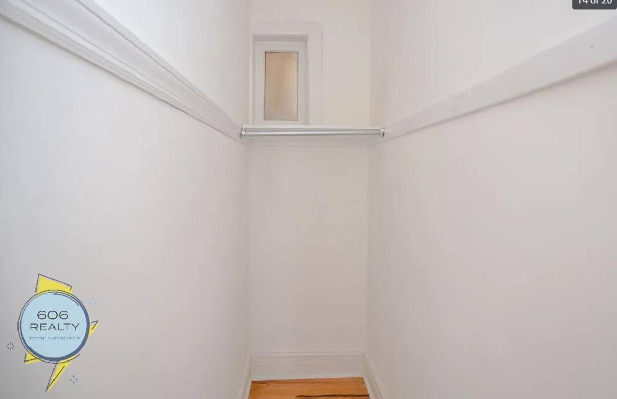 Apartment for rent at 1941 S Kenilworth - 6839-6843 W, Berwyn, IL 60402