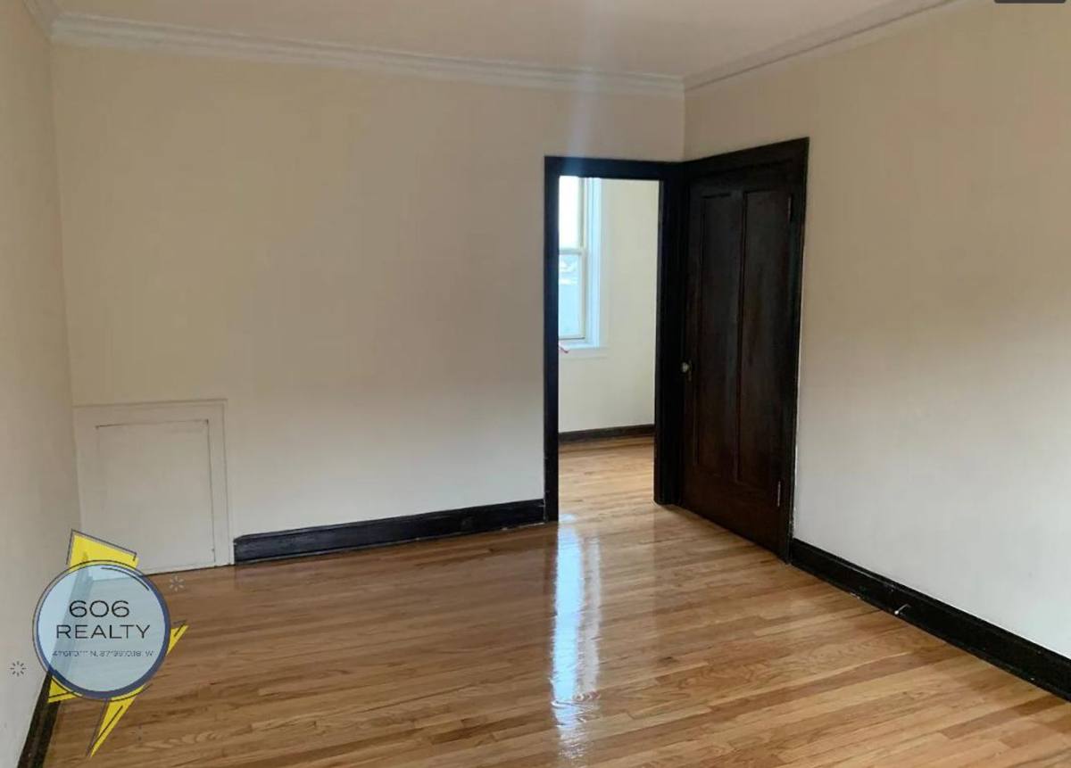 Apartment for rent at 2105-11 Grove Ave, Berwyn, IL 60402