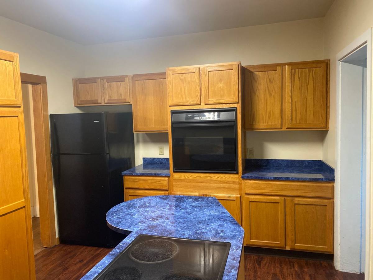 House for rent at 174 Market St, Cortland, OH 44410