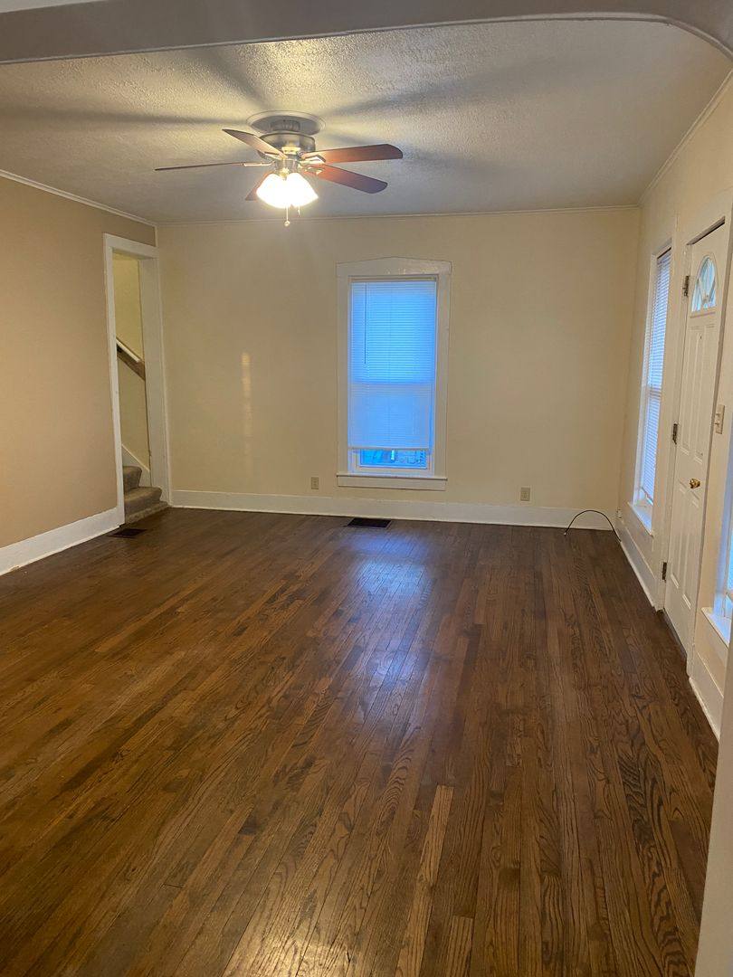 House for rent at 174 Market St, Cortland, OH 44410
