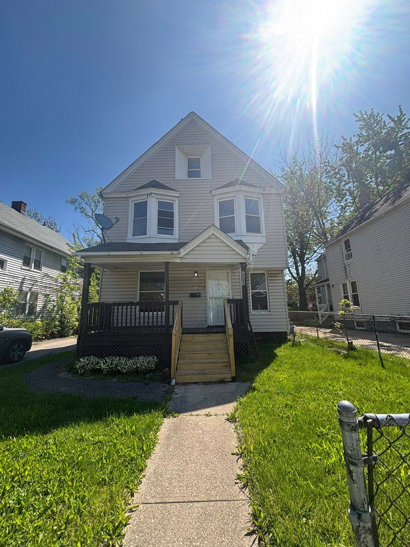 House for rent at 669 E 127th St, Cleveland, OH 44108