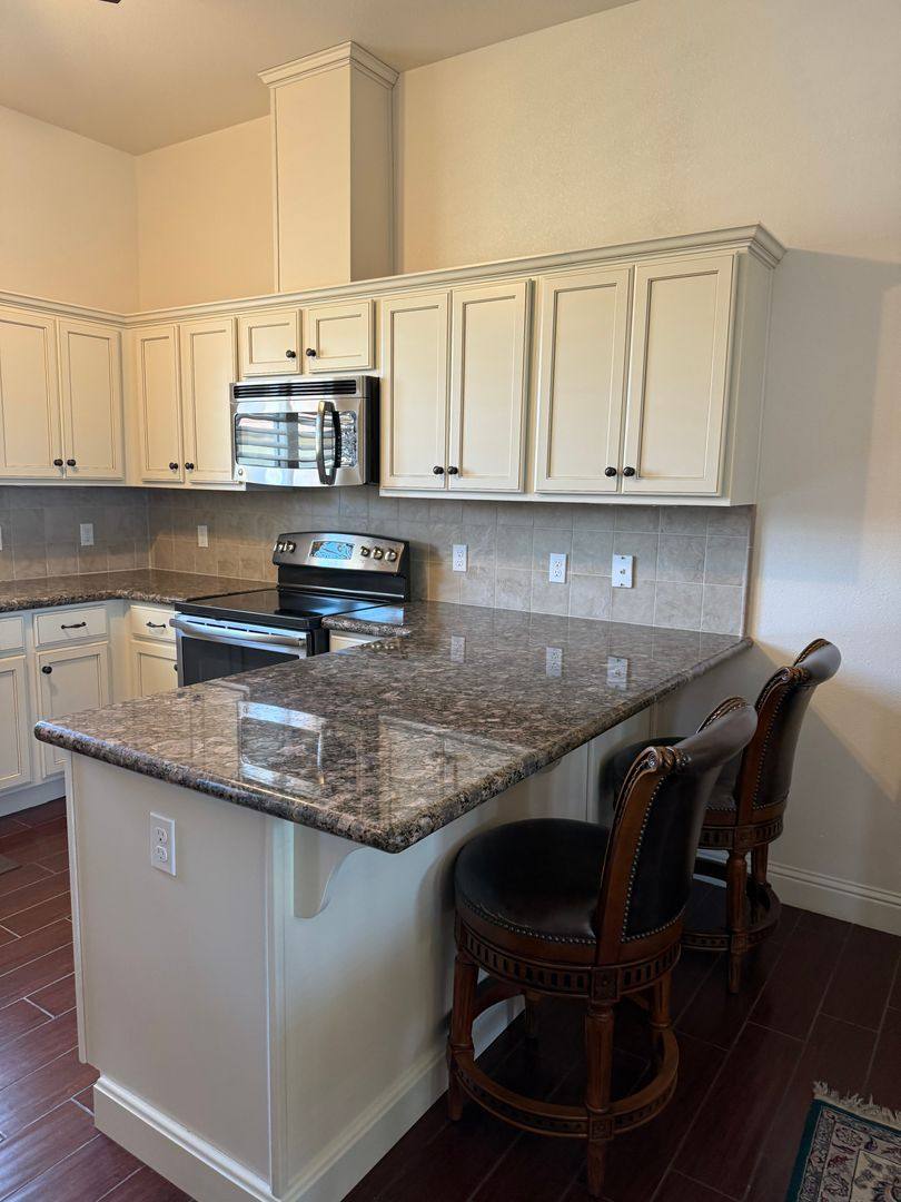 House for rent at 2111 S Church, Reedley, CA 93654