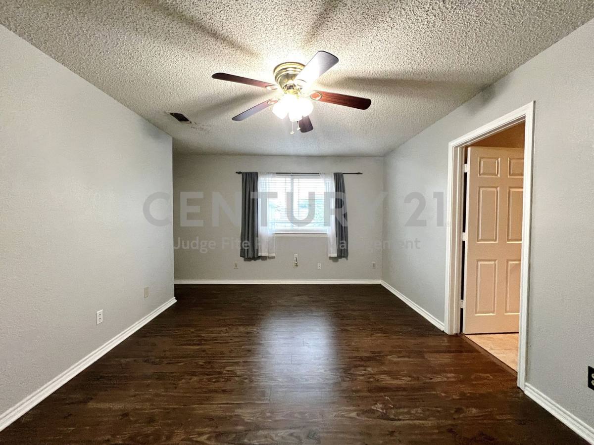House for rent at 4460 Junction Dr, Plano, TX 75093