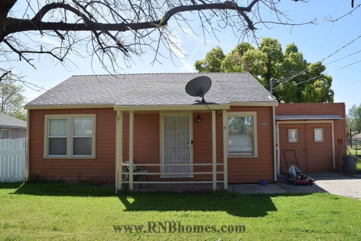 House for rent at 440 Lampasas Ave, Sacramento, CA 95815