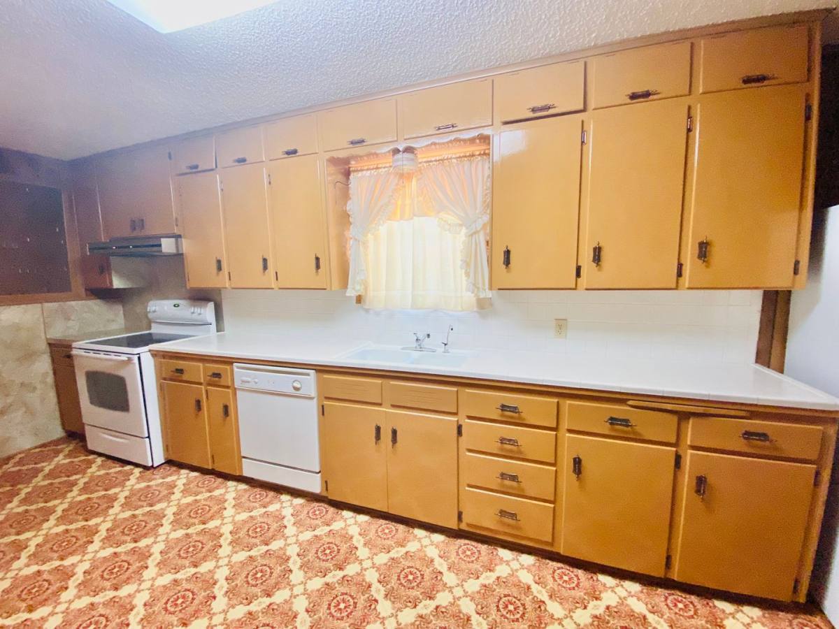 House for rent at 244 La Salle Dr, San Angelo, TX 76903