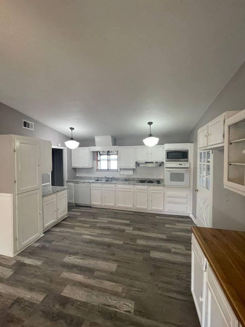 House for rent at 541-A Buck Trail, Canyon Lake, TX 78133