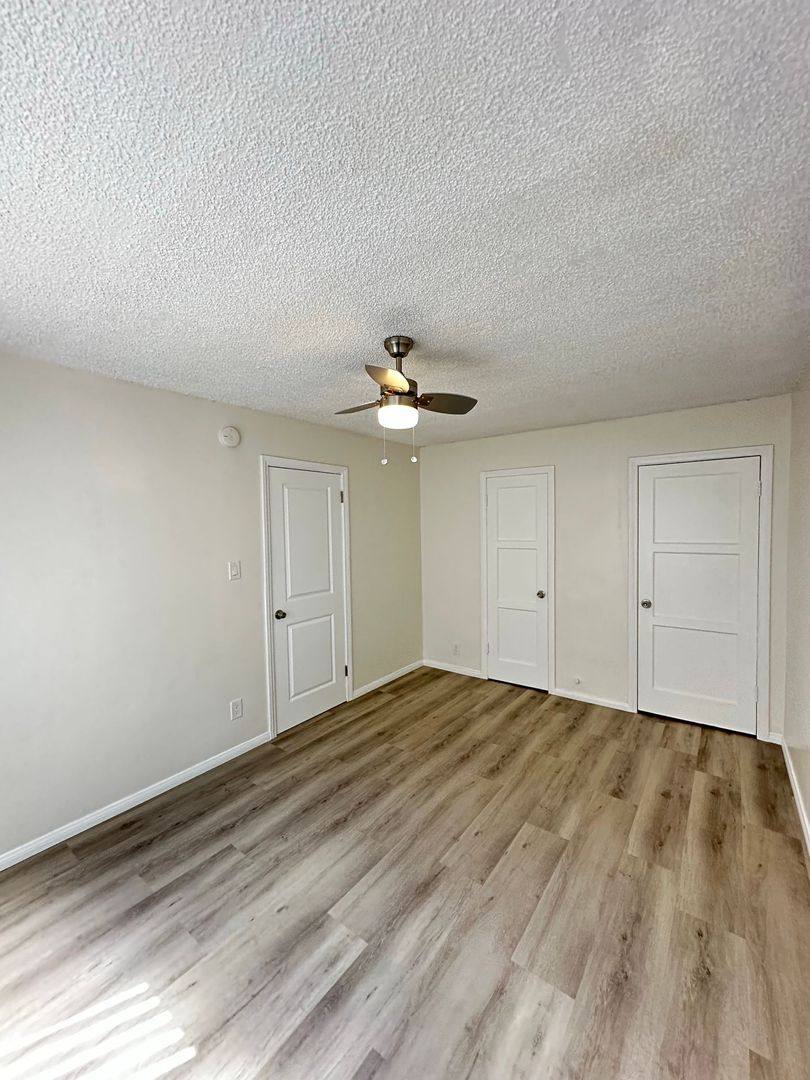 Apartment for rent at 4680- 4682 Orange Ave, Long Beach, CA 90807