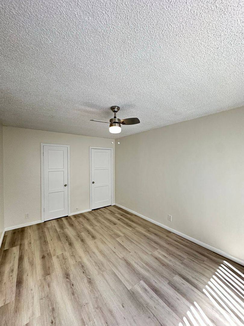 Apartment for rent at 4680- 4682 Orange Ave, Long Beach, CA 90807