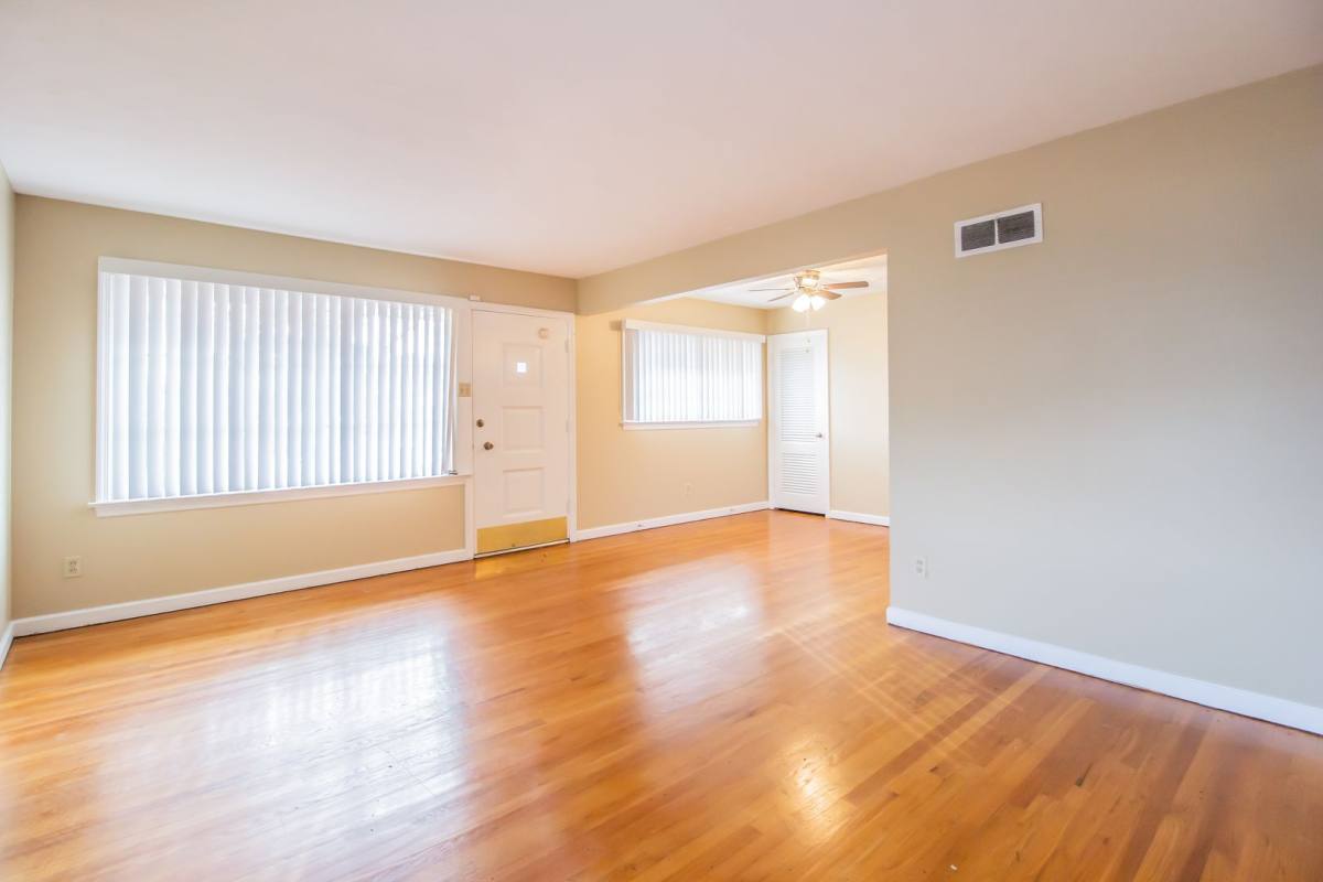 House for rent at 20 St Benedict Lane, Florissant, MO 63033