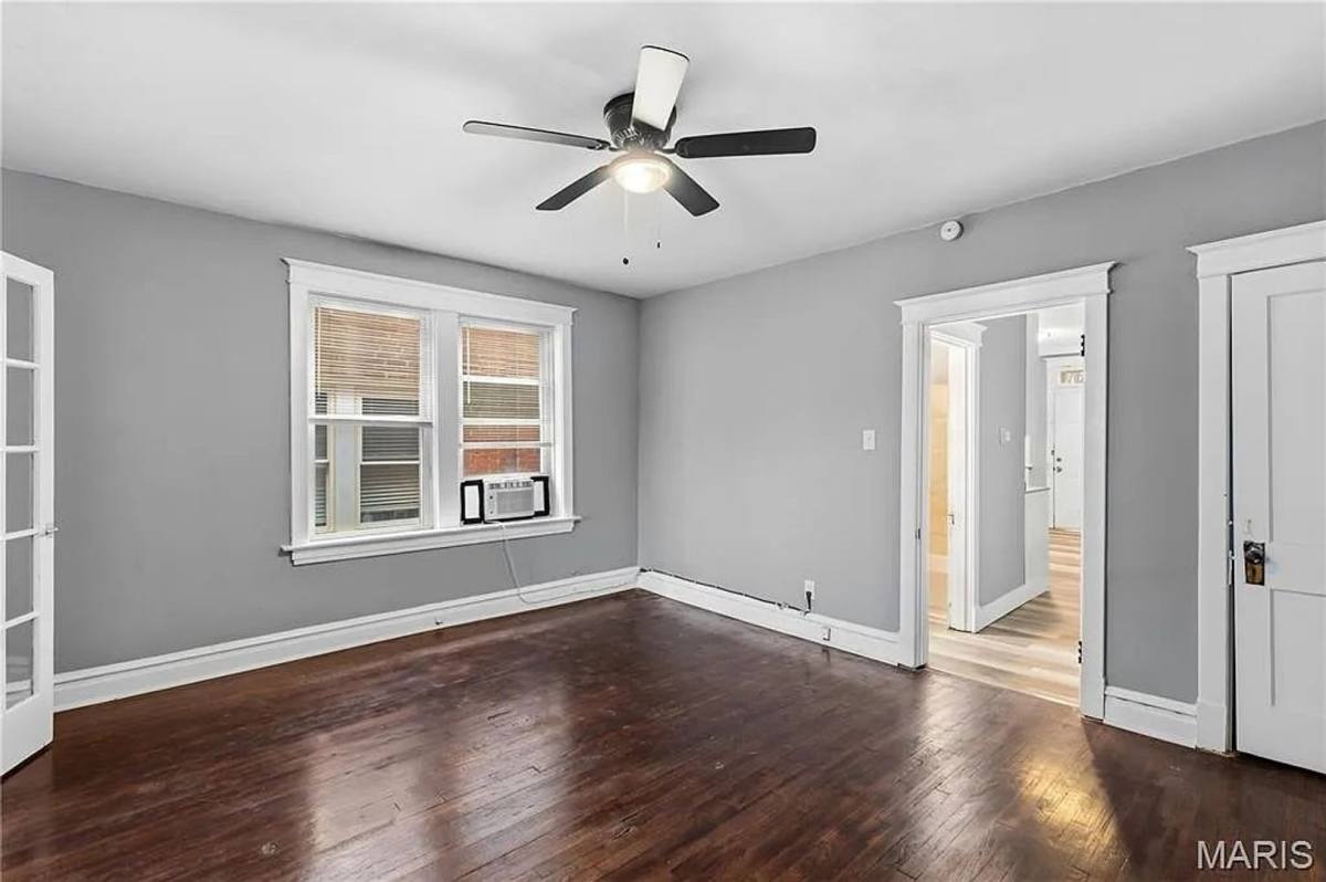 Apartment for rent at 4234 Dewey Ave, Saint Louis, MO 63116
